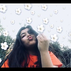 Meet your Posher, Sadaf